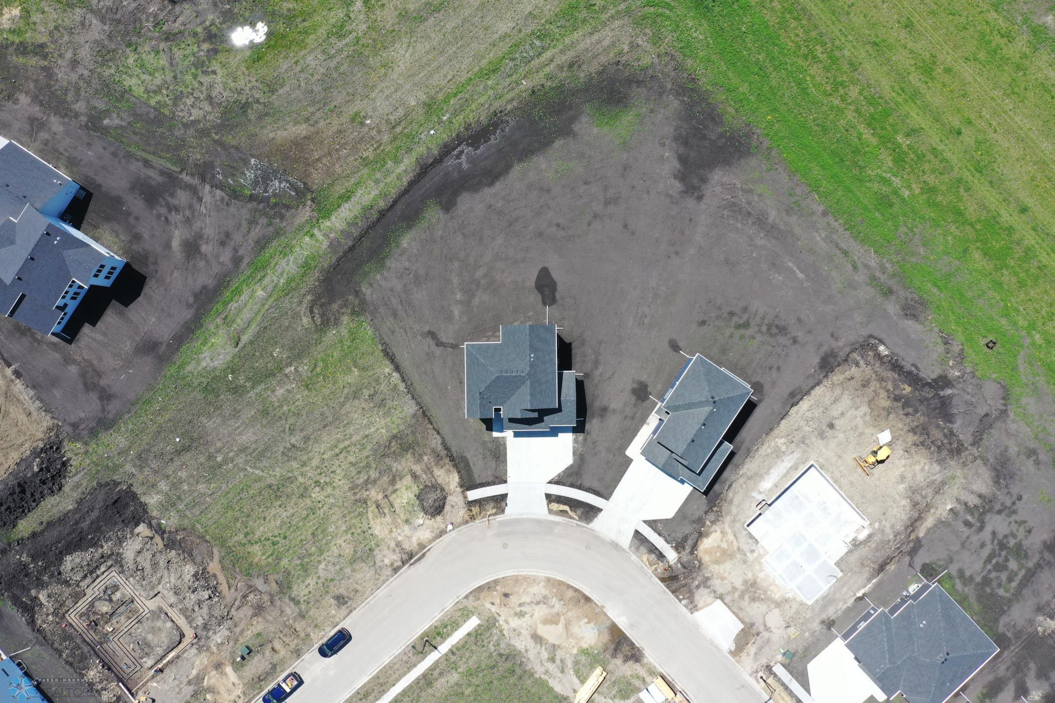 Fargo, North Dakota 58104, United States, 3 Bedrooms Bedrooms, ,3 BathroomsBathrooms,Residential,Pending,57848