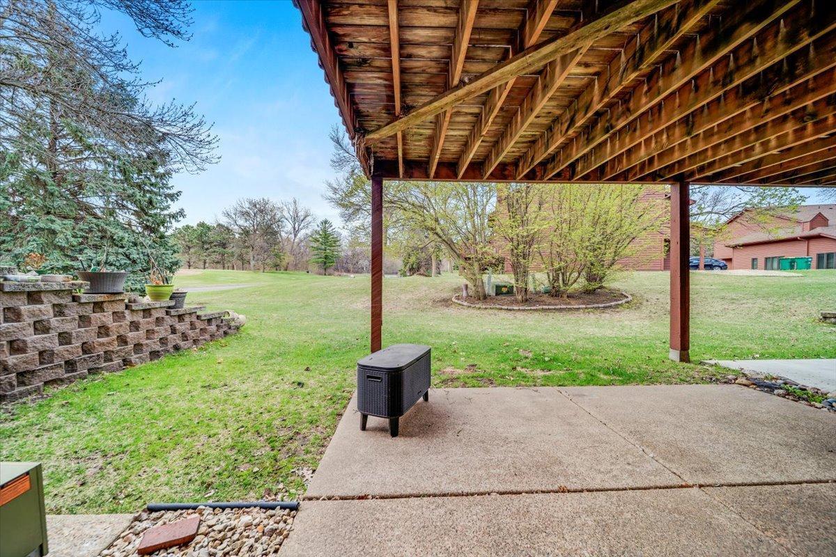 12510 Parkwood Drive, Burnsville, Minnesota image 34