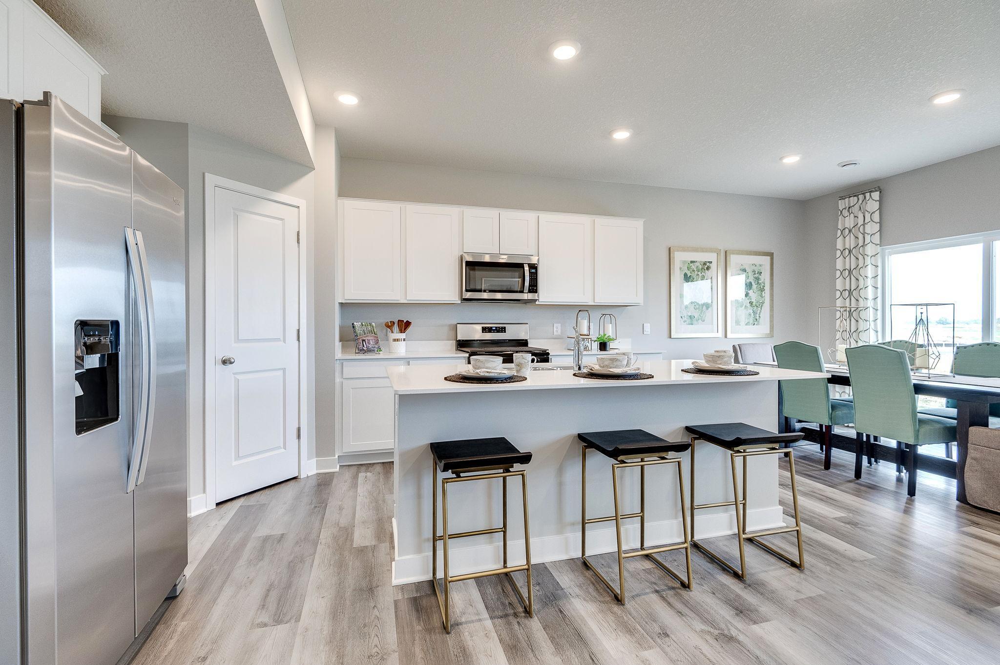 6550 208th Street, Farmington, Minnesota image 2