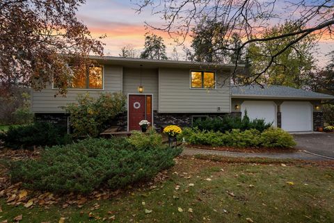 Homes For Sale - 479 Locust Lane<br/> Taylors Falls, MN 55084