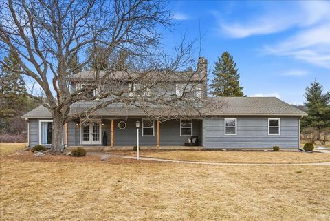 Homes For Sale - E4180 Woodfield Road<br/> Eau Claire County, Eau Claire, WI 54701