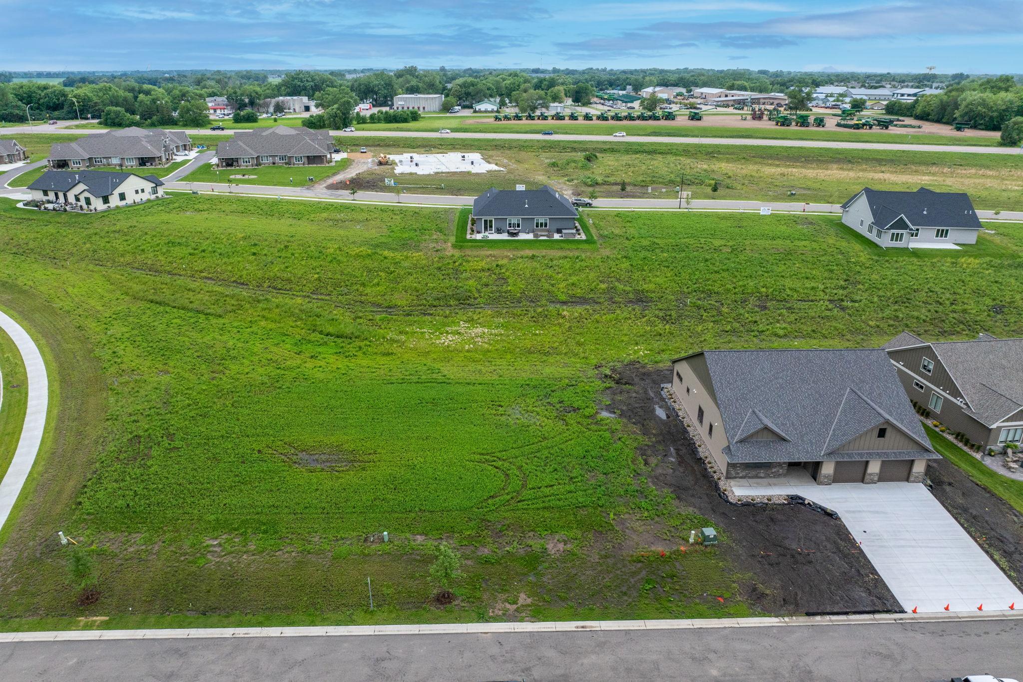 1014 Mahoe Way, Mankato, Minnesota image 3
