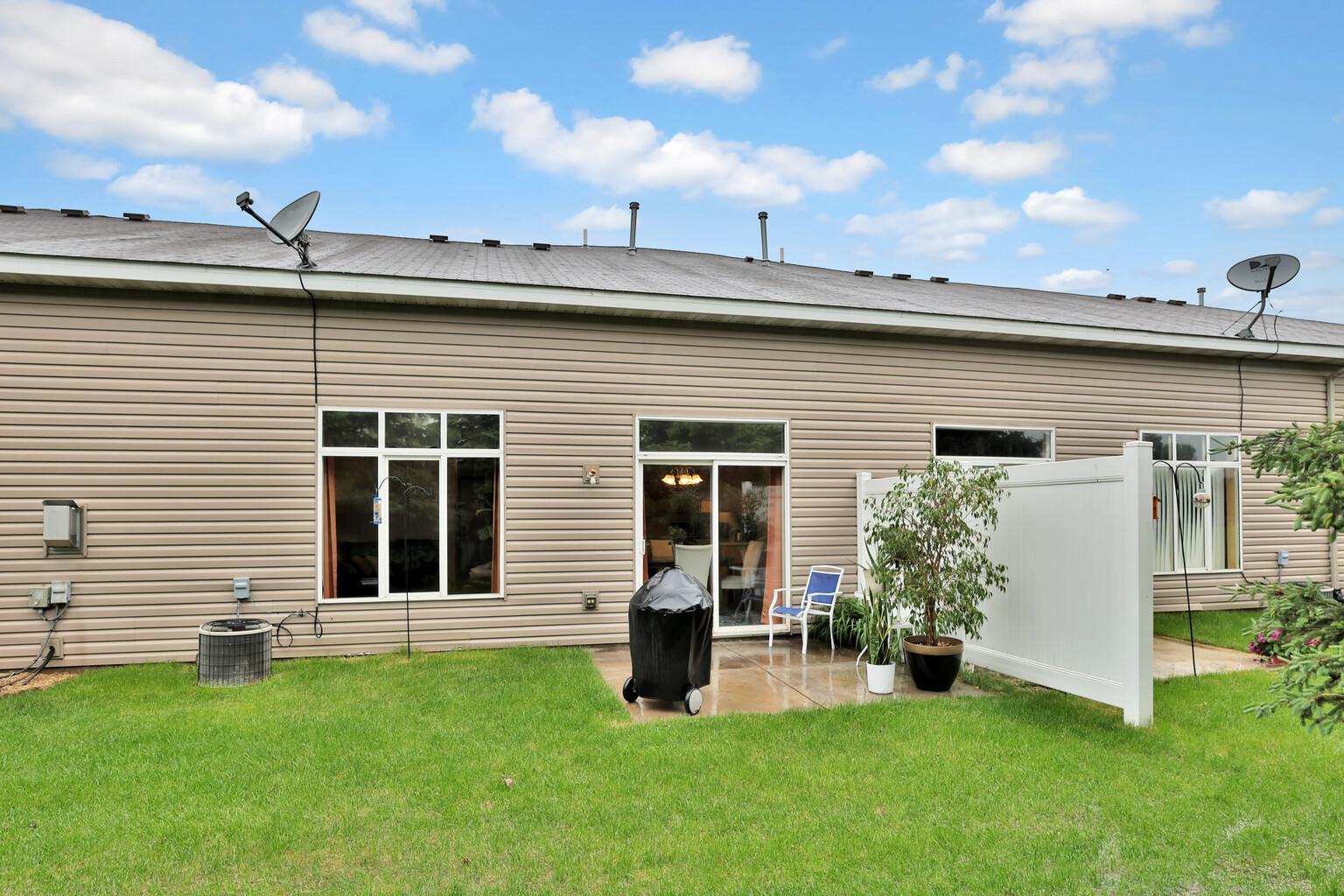 2171 Cleveland Way, Cambridge, Minnesota image 3