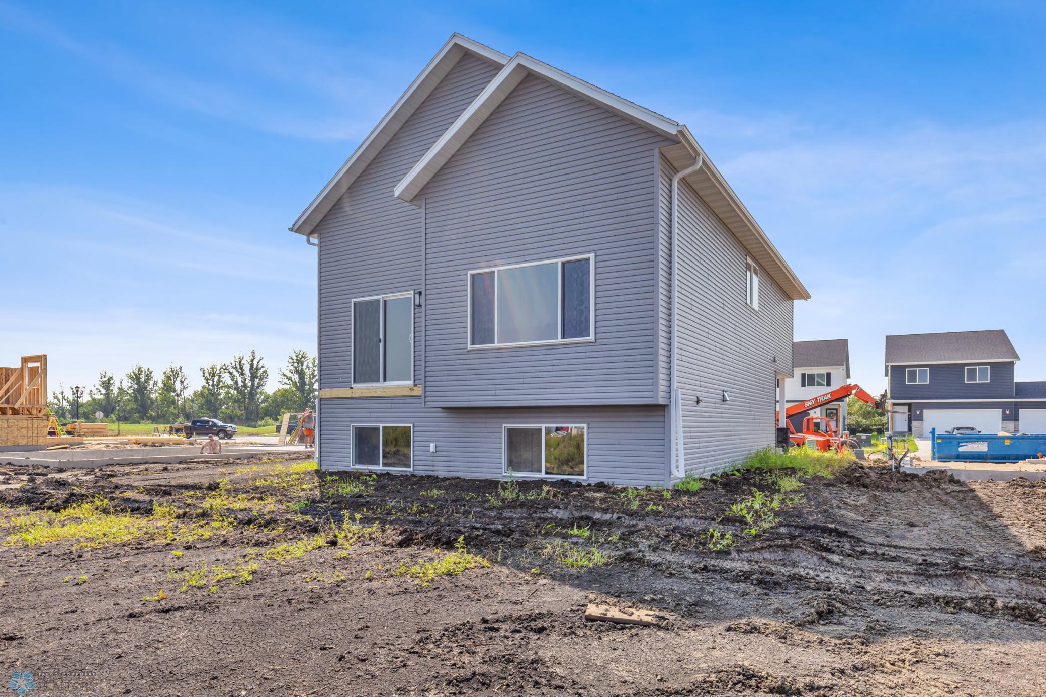 1299 Marlys Drive, West Fargo, North Dakota image 28