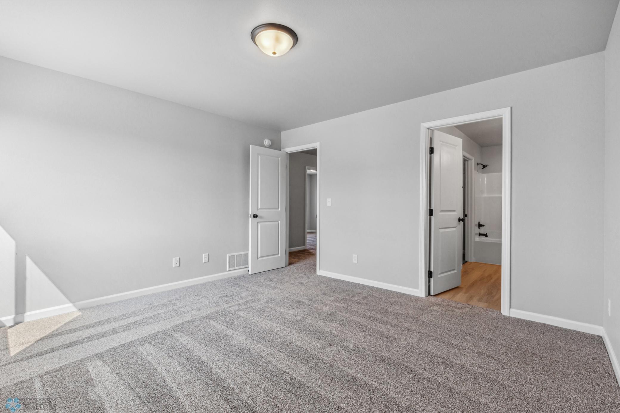 1299 Marlys Drive, West Fargo, North Dakota image 18