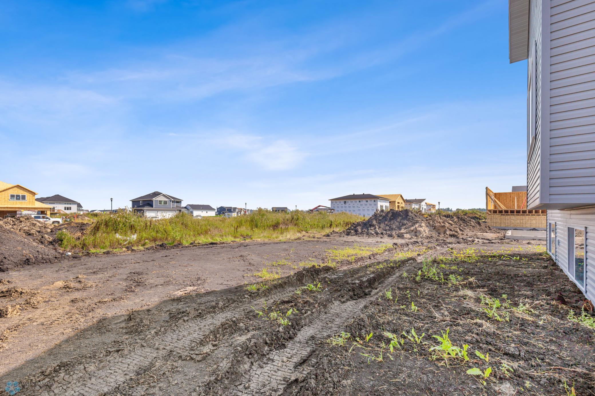 1299 Marlys Drive, West Fargo, North Dakota image 27