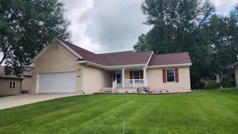 Homes For Sale - 1626 Keystone Drive<br/> Freeborn County, Albert Lea, MN 56007