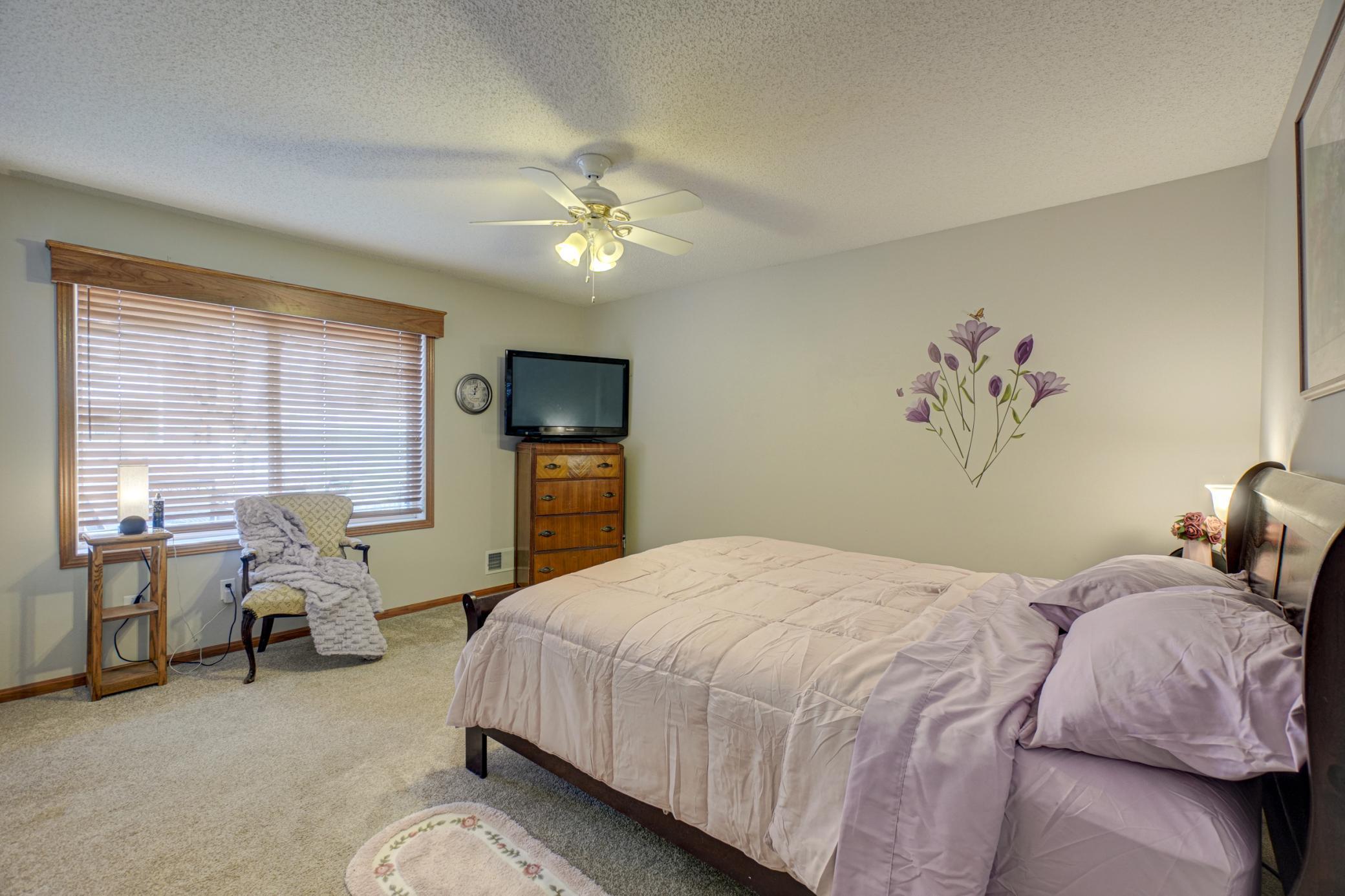 1818 Stone Meadow Boulevard, Shakopee, Minnesota image 28