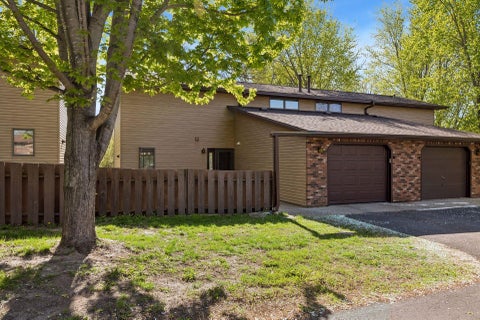 Condo For Sale - 434 E 11th Street<br/> Saint Croix County, New Richmond, WI 54017