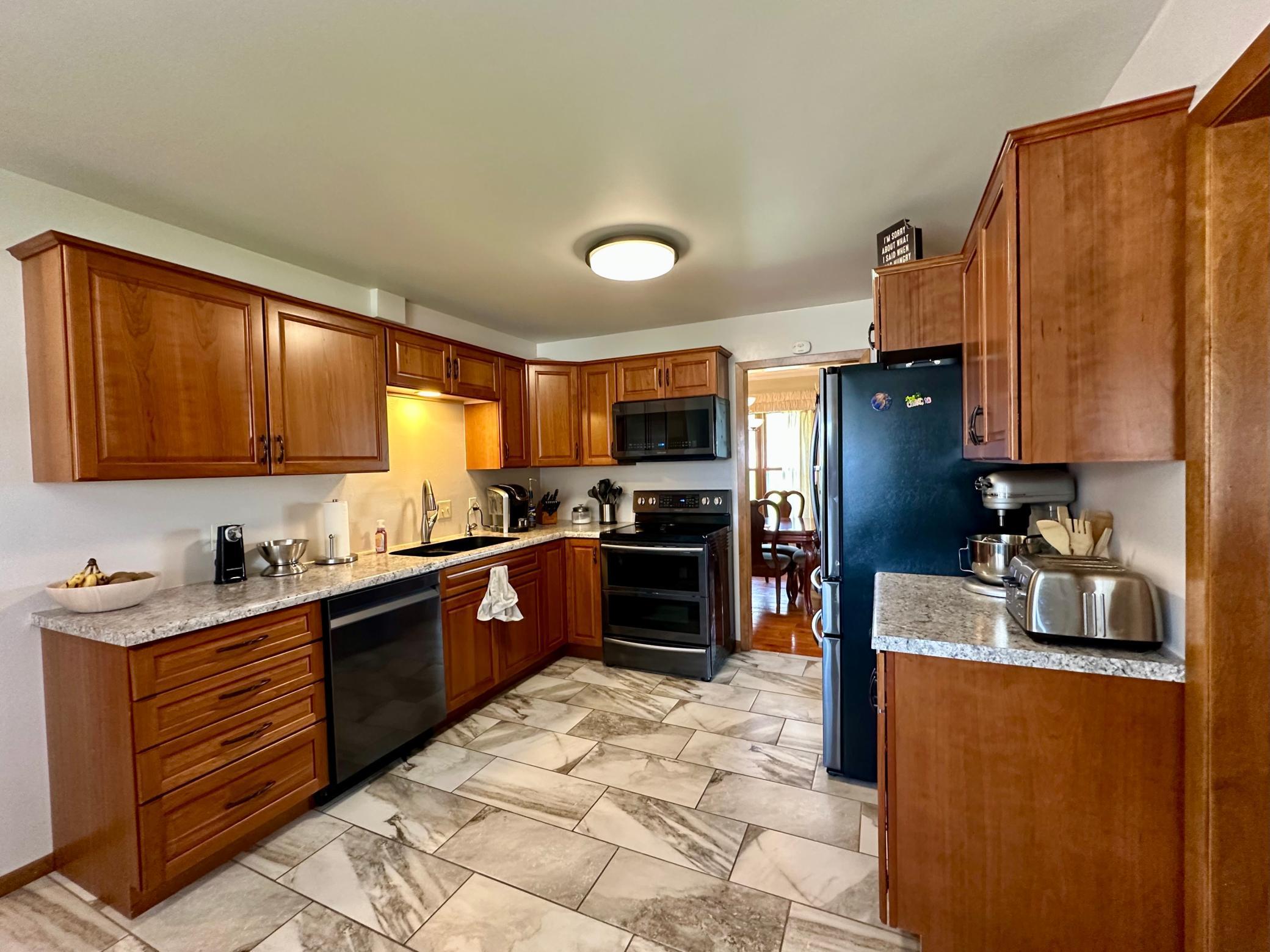 309 E Fairway Drive, Luverne, Minnesota image 10