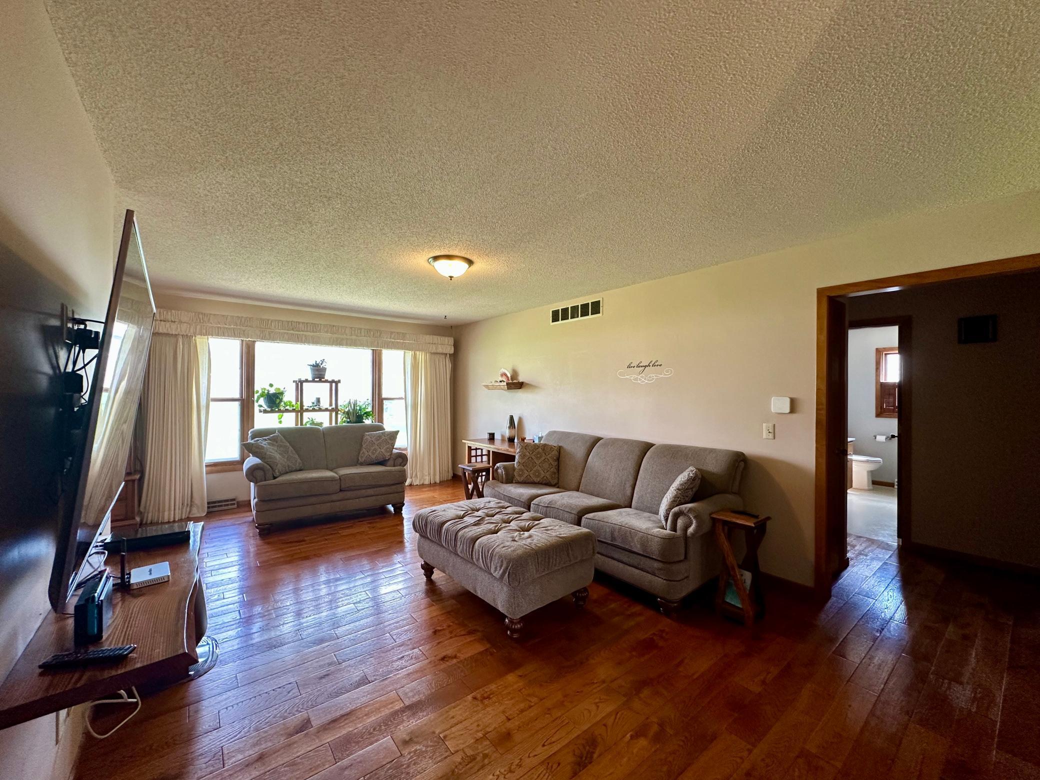 309 E Fairway Drive, Luverne, Minnesota image 12