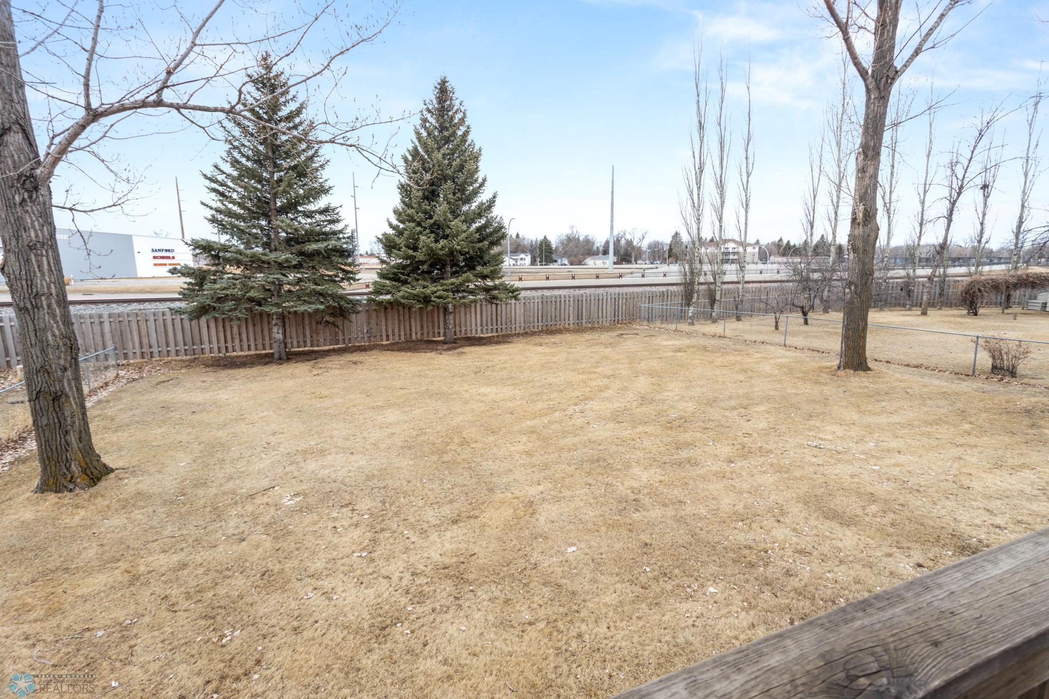 435 Birch Lane, Moorhead, Minnesota image 5