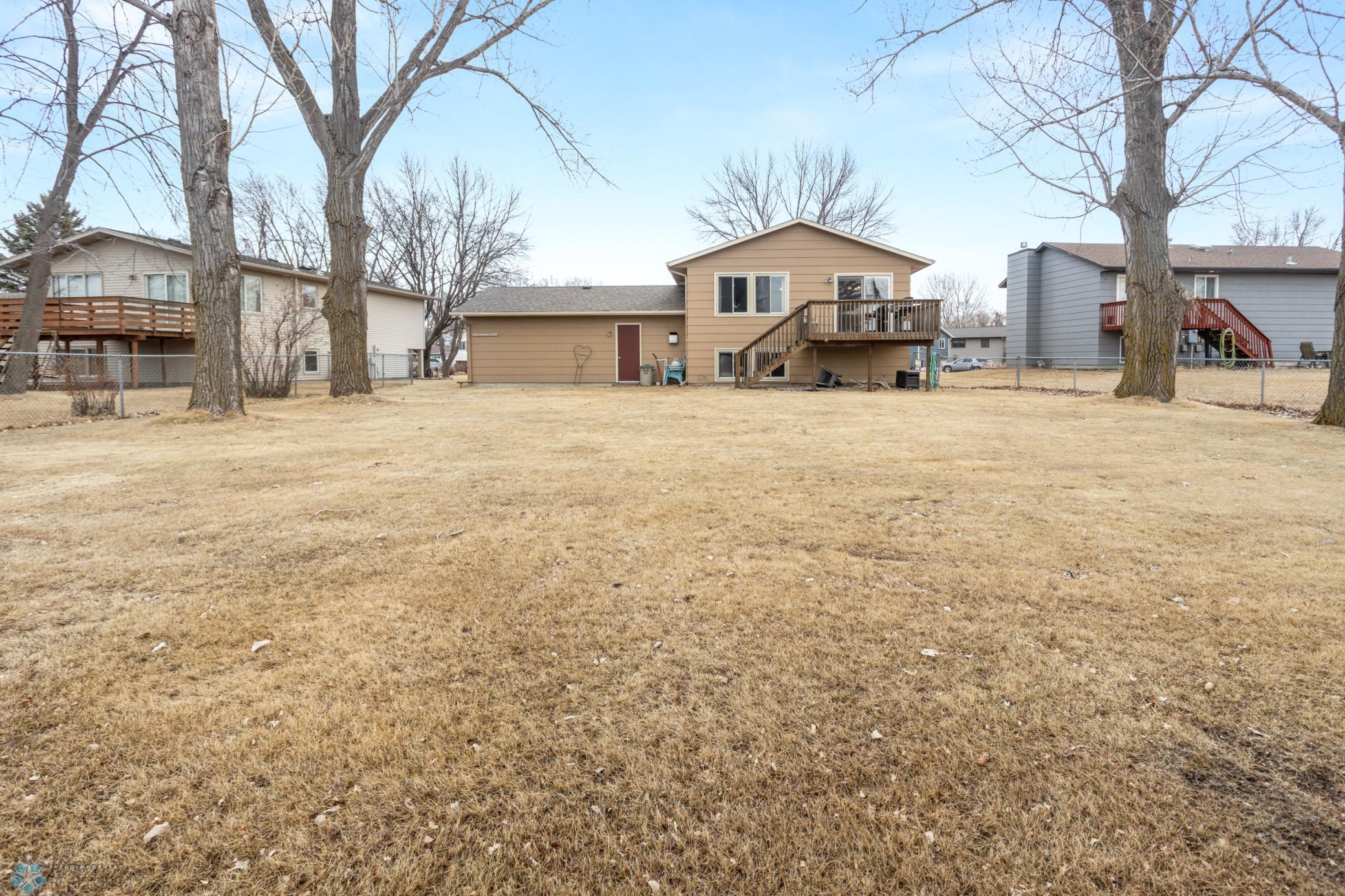 435 Birch Lane, Moorhead, Minnesota image 2