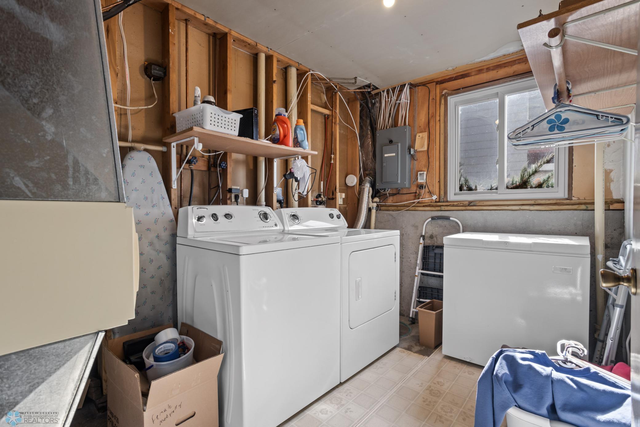 435 Birch Lane, Moorhead, Minnesota image 23