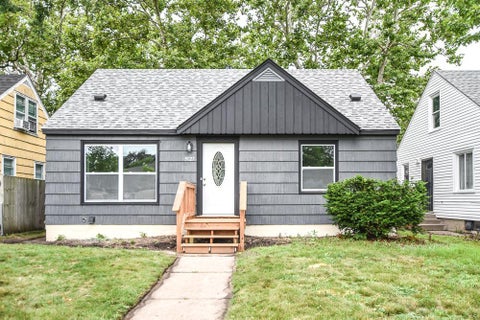 Homes For Sale - 5027 Emerson Avenue<br/> Hennepin County, Minneapolis, MN 55430