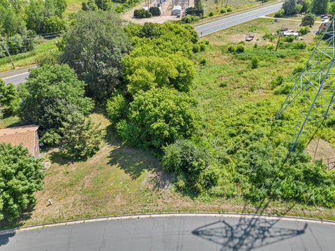 Vacant Land For Sale - 1417 Tyrone Drive<br/> Scott County, Shakopee, MN 55379