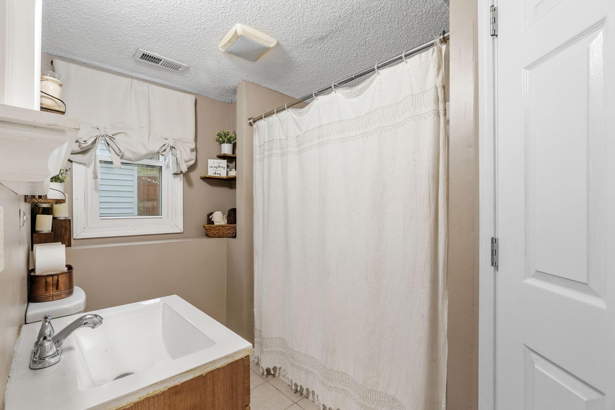 817 Holt Avenue, Elk River, Minnesota image 32