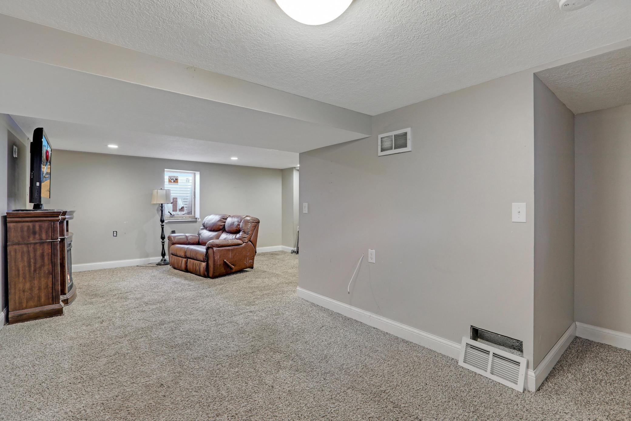 2408 119th Avenue, Minneapolis, Minnesota image 23