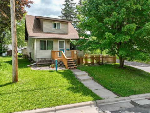 Homes For Sale - 422 S 93rd Avenue<br/> Saint Louis County, Duluth, MN 55808