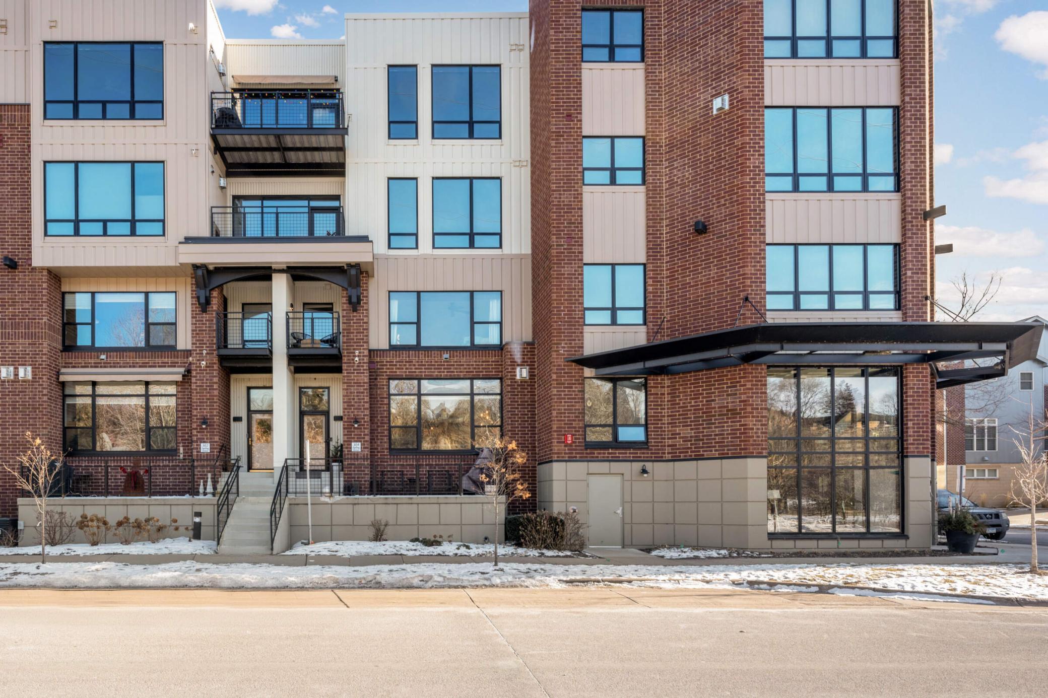 304 Spring Street, Saint Paul, Minnesota image 32