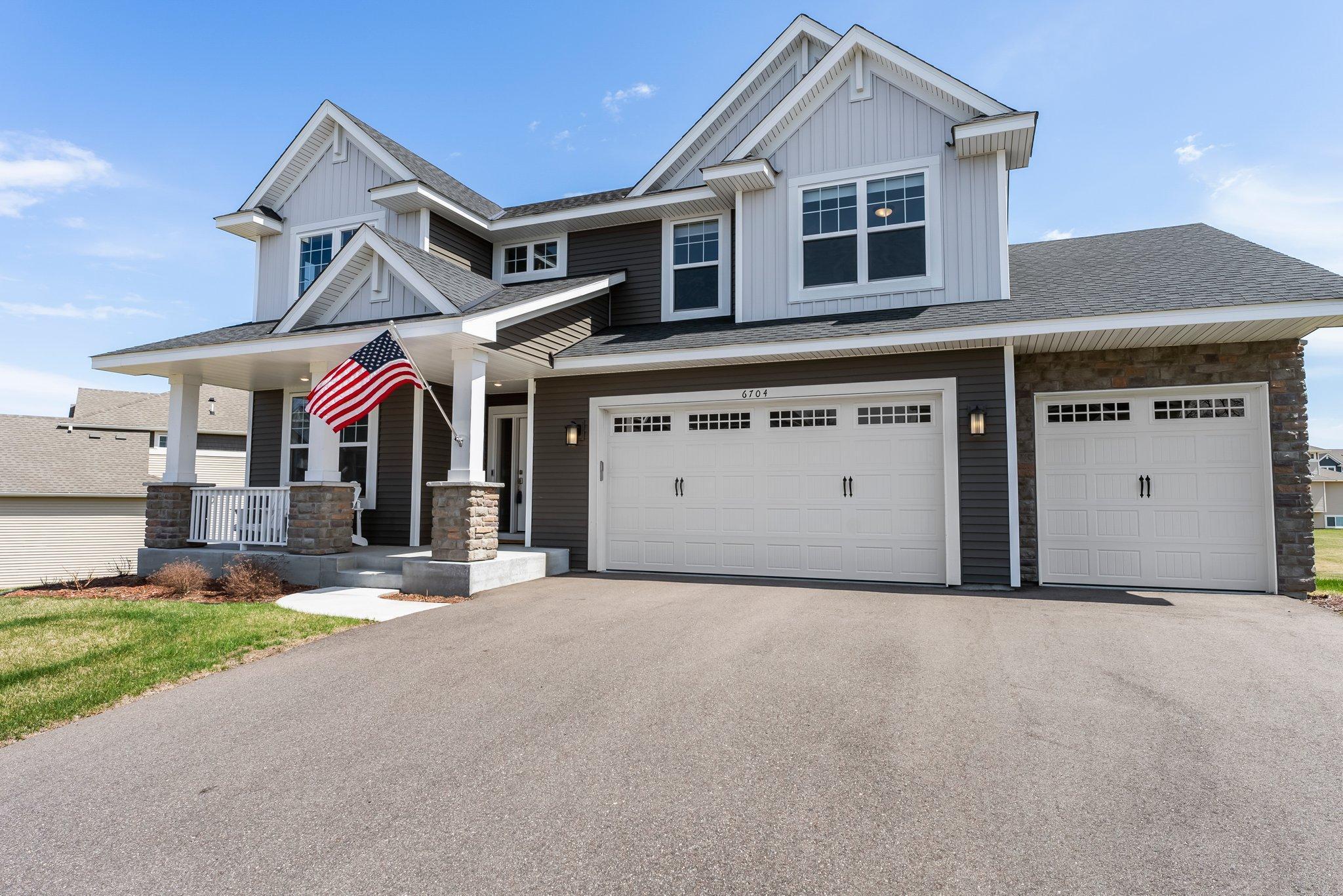 6704 Coach House Lane, Hamel, Minnesota image 1