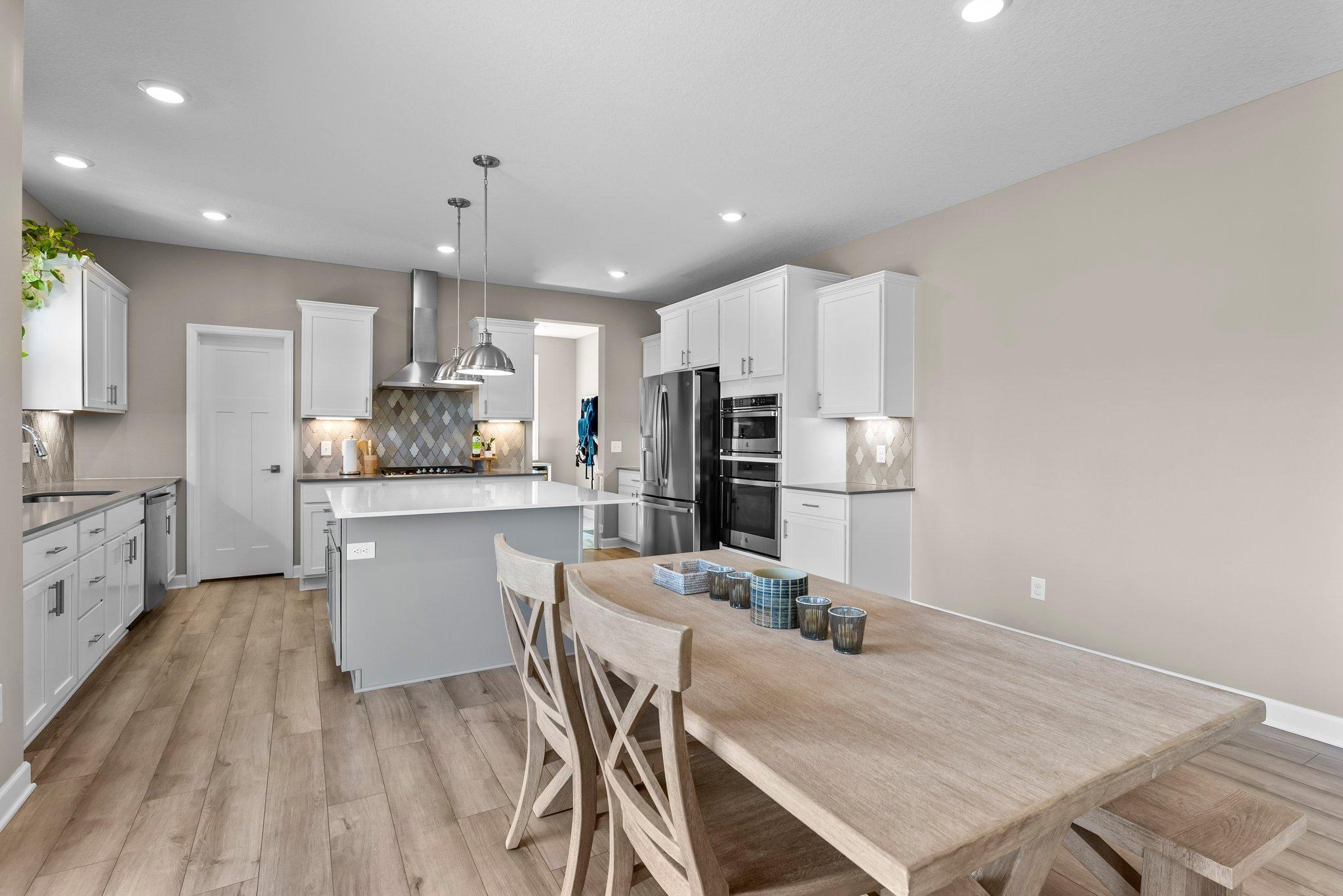 6704 Coach House Lane, Hamel, Minnesota image 18