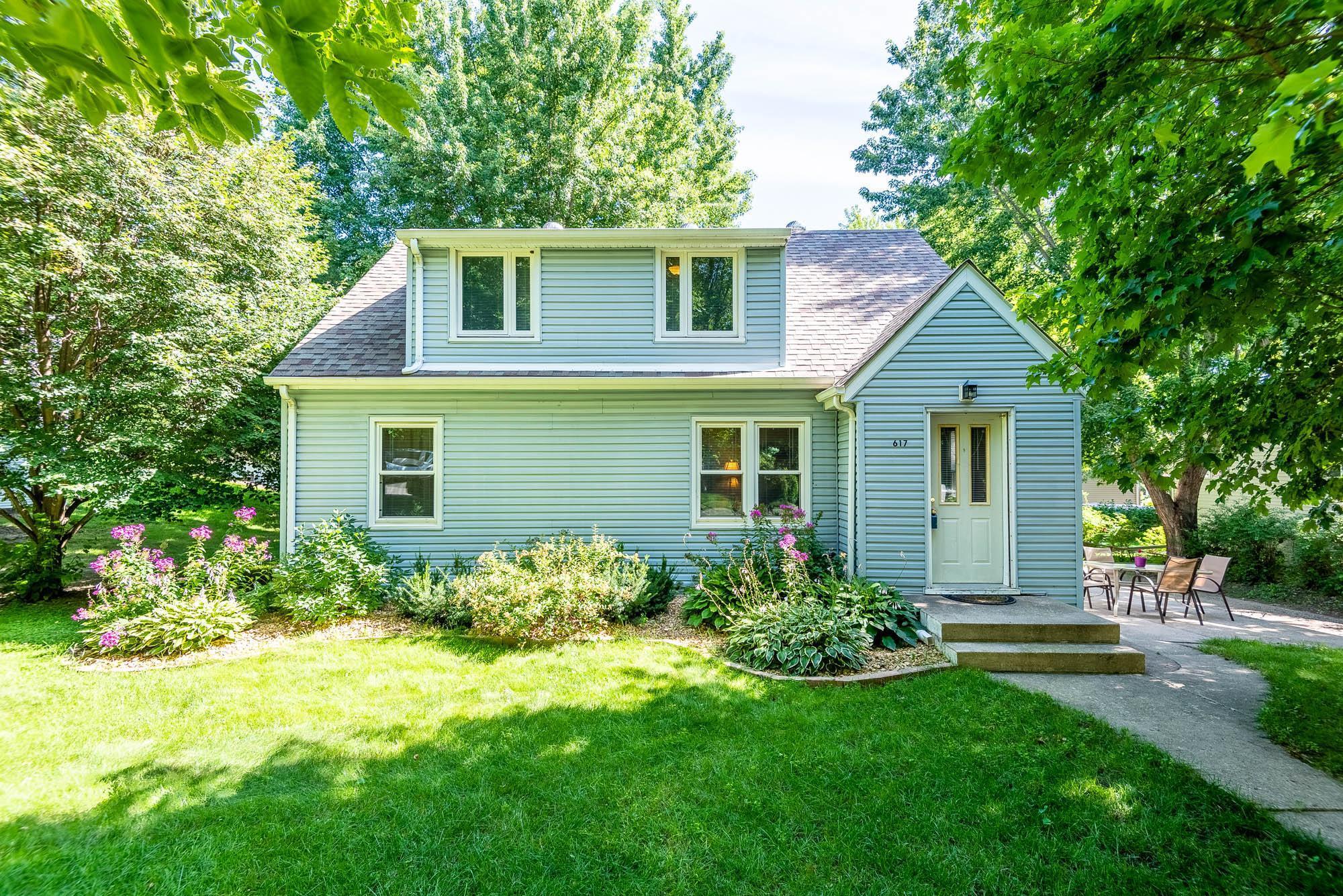 617 W Myrtle Street, Saint Peter, Minnesota image 1