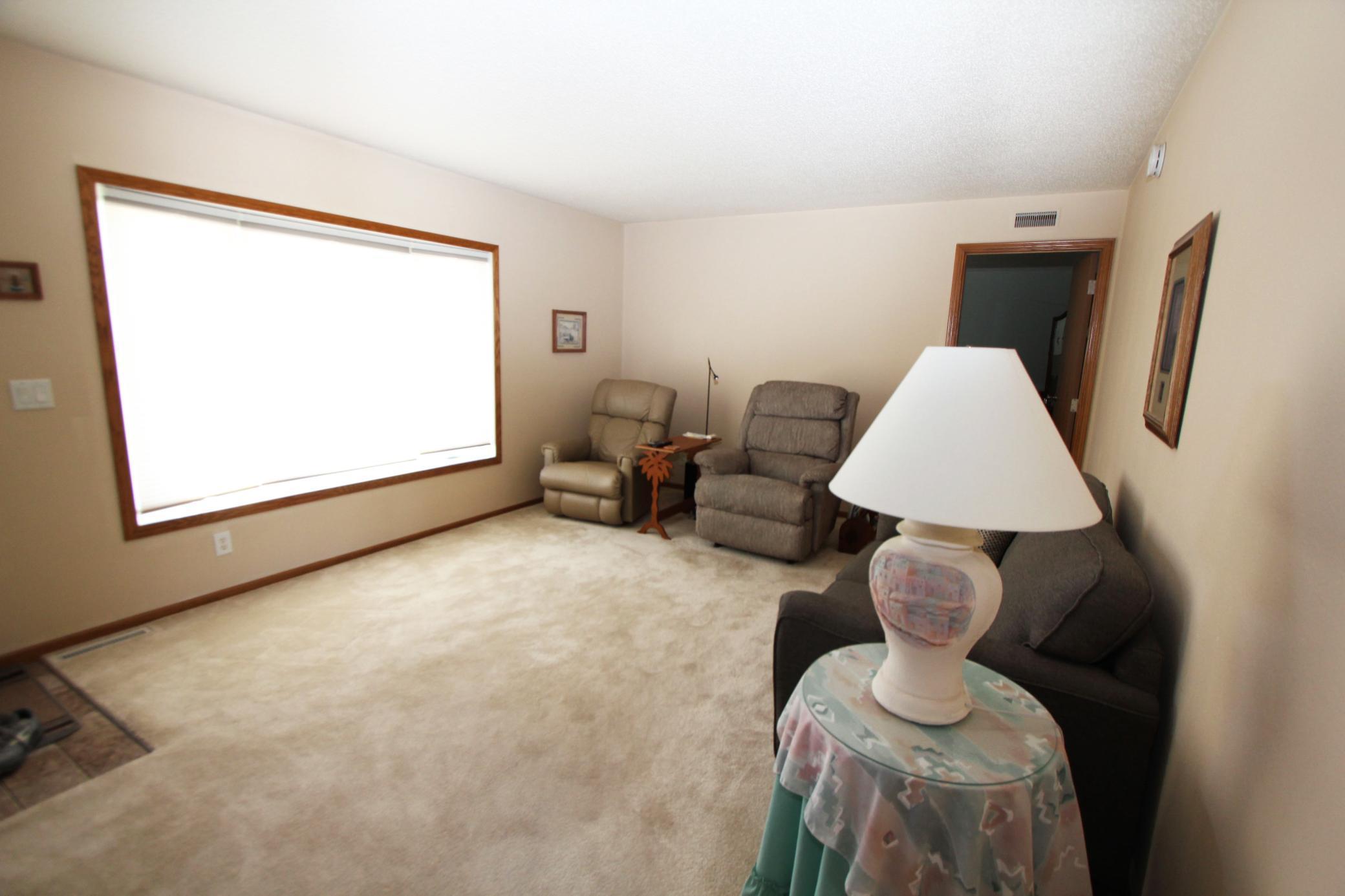 932 Spruce Avenue, Thief River Falls, Minnesota image 11