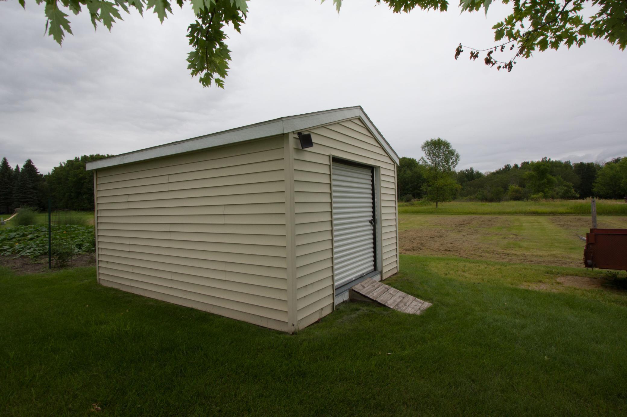 932 Spruce Avenue, Thief River Falls, Minnesota image 29