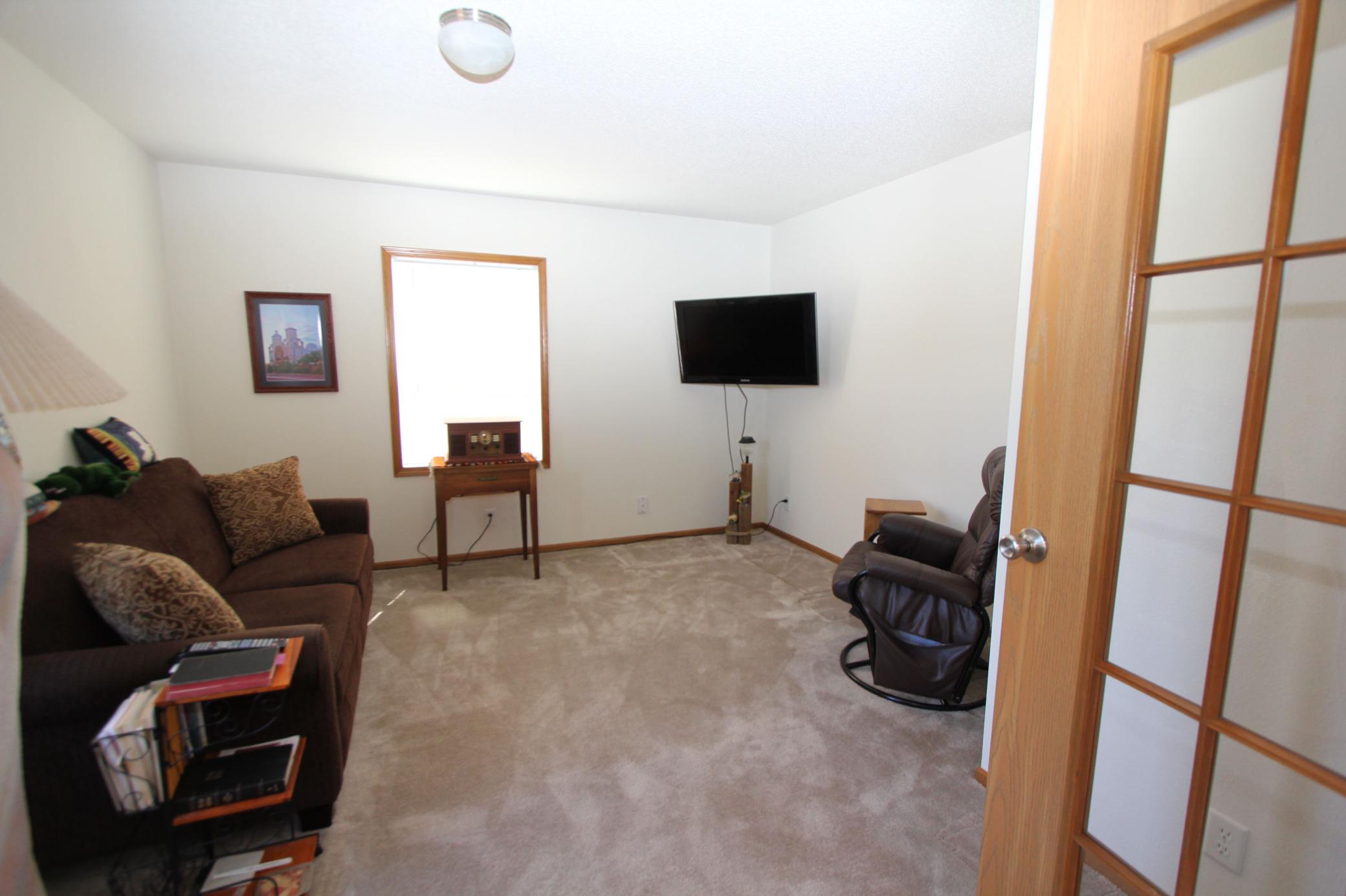 932 Spruce Avenue, Thief River Falls, Minnesota image 15