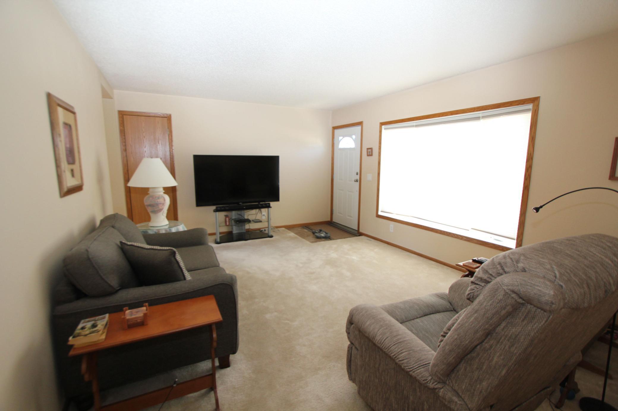 932 Spruce Avenue, Thief River Falls, Minnesota image 12