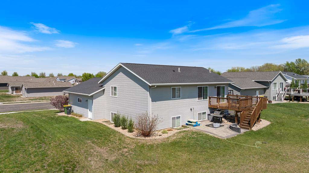 1117 Stockholm Avenue, Marshall, Minnesota image 4