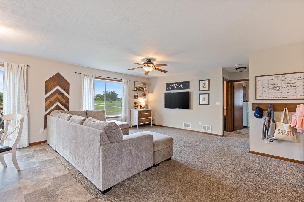1117 Stockholm Avenue, Marshall, Minnesota image 15