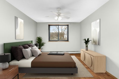 Condo For Sale - 1912 Dupont Avenue<br/> Minneapolis, MN 55403