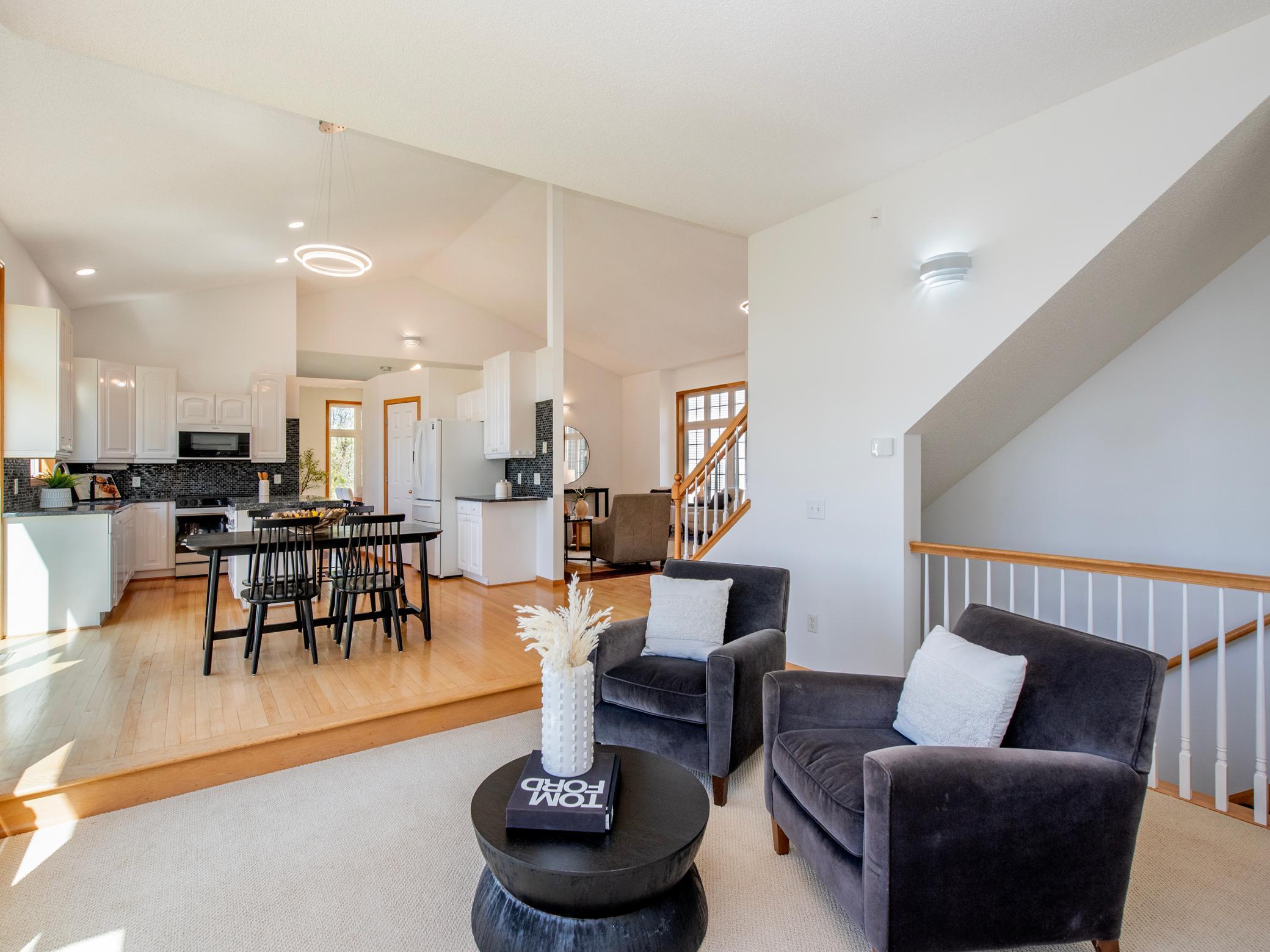 4532 Alicia Drive, Inver Grove Heights, Minnesota image 16