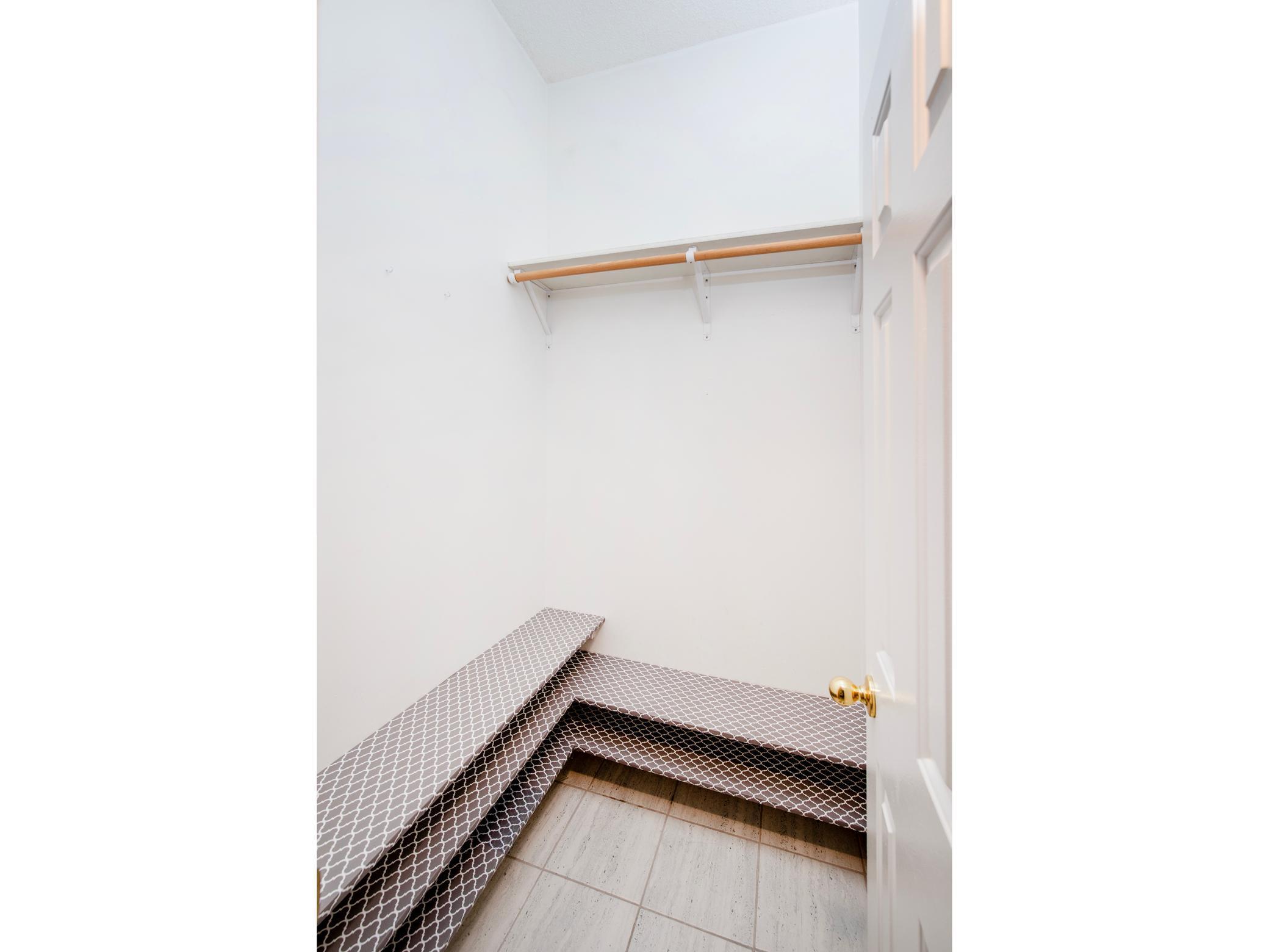 4532 Alicia Drive, Inver Grove Heights, Minnesota image 40