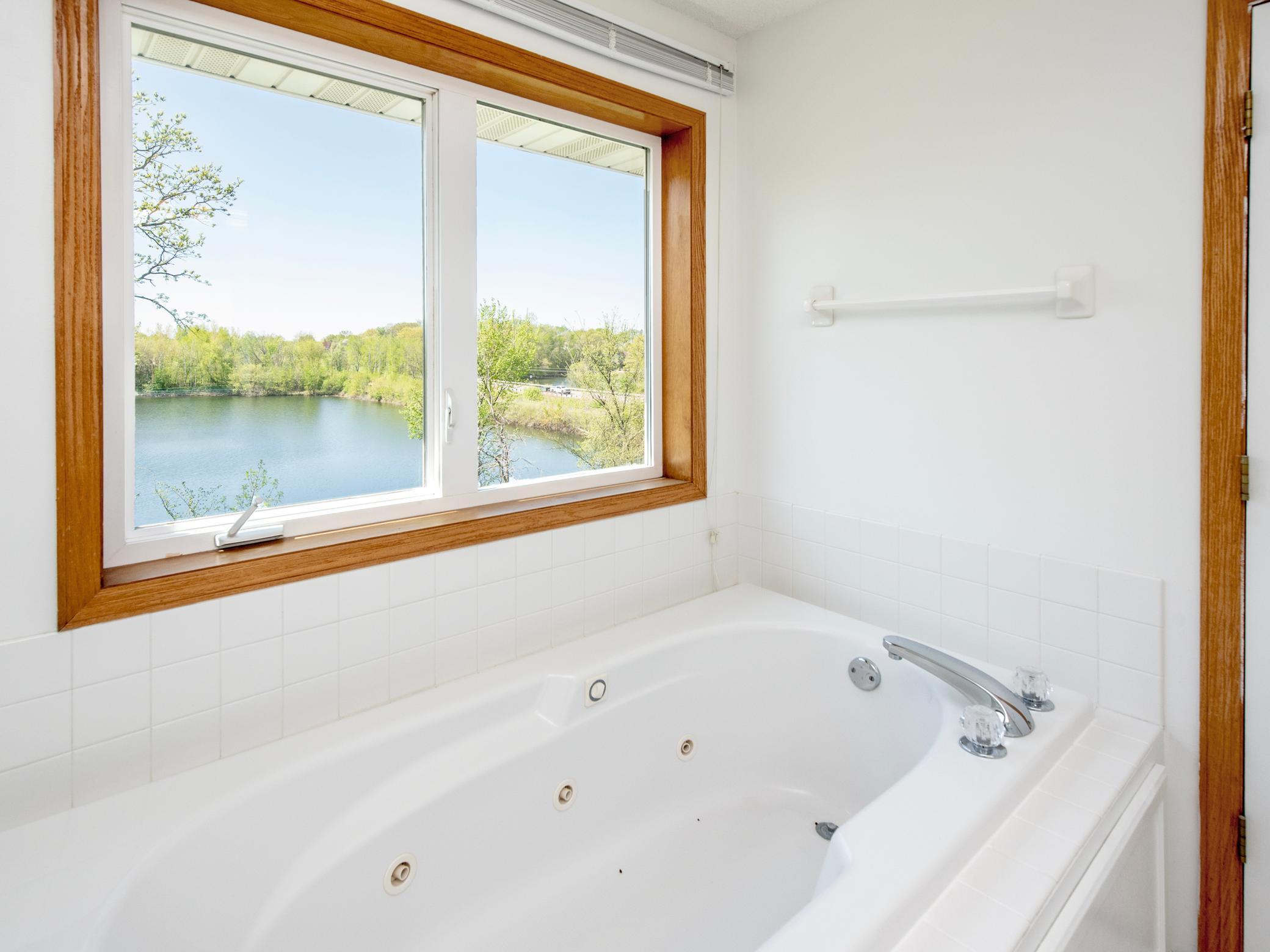 4532 Alicia Drive, Inver Grove Heights, Minnesota image 32