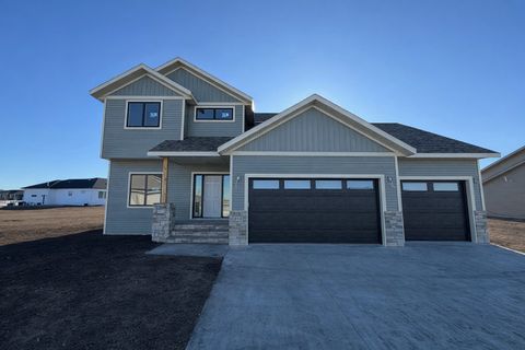 Apartment For Sale - 404 Reese Way<br/> Mapleton, ND 58059