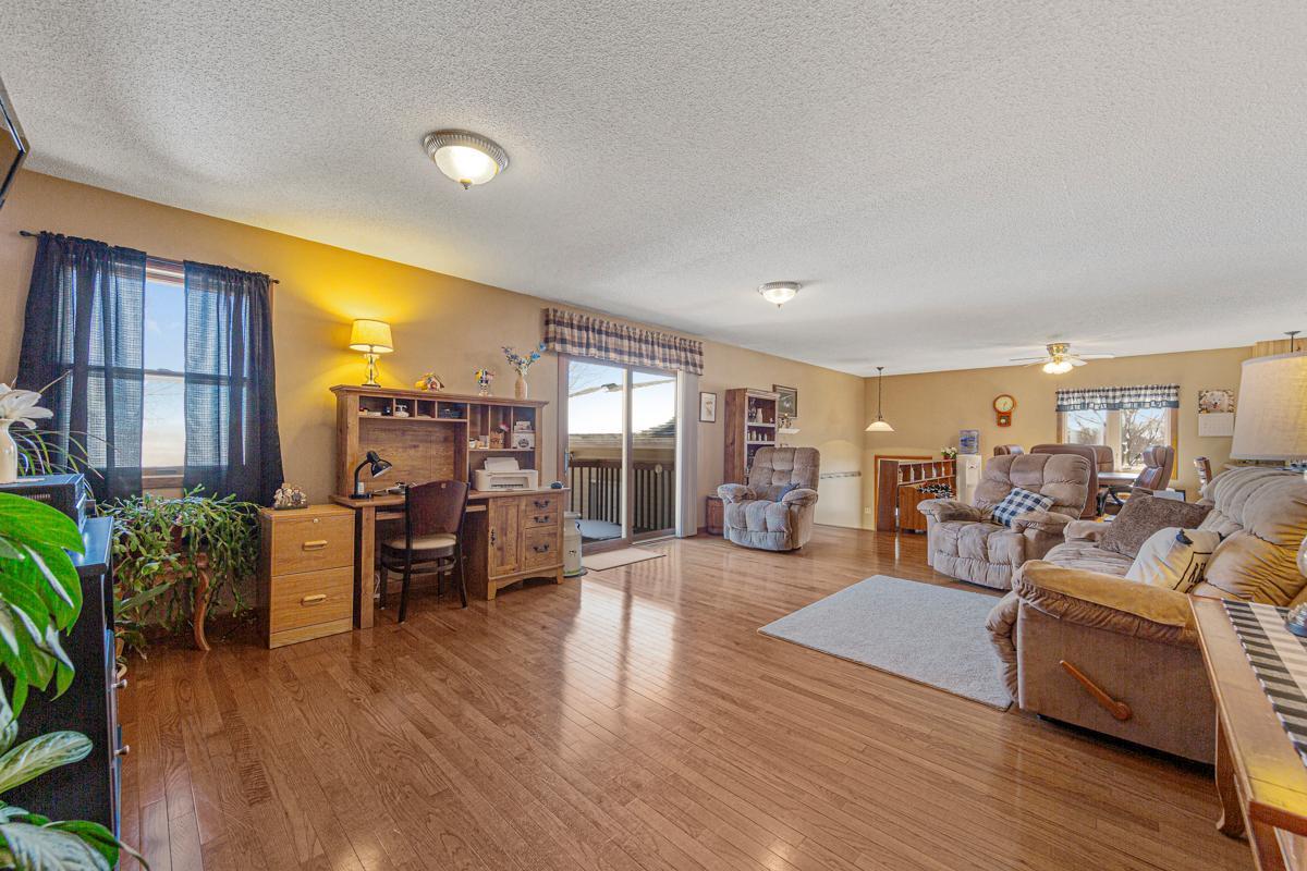 19023 Davis Avenue, Faribault, Minnesota image 22