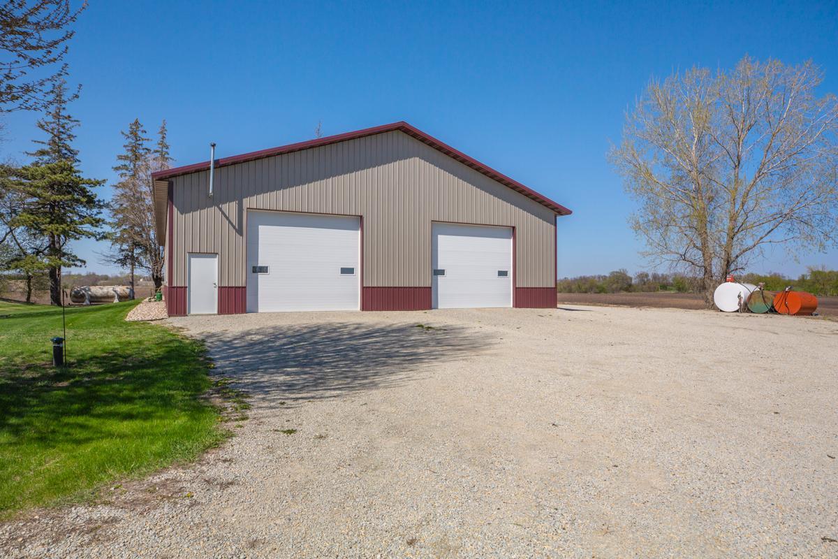 19023 Davis Avenue, Faribault, Minnesota image 8