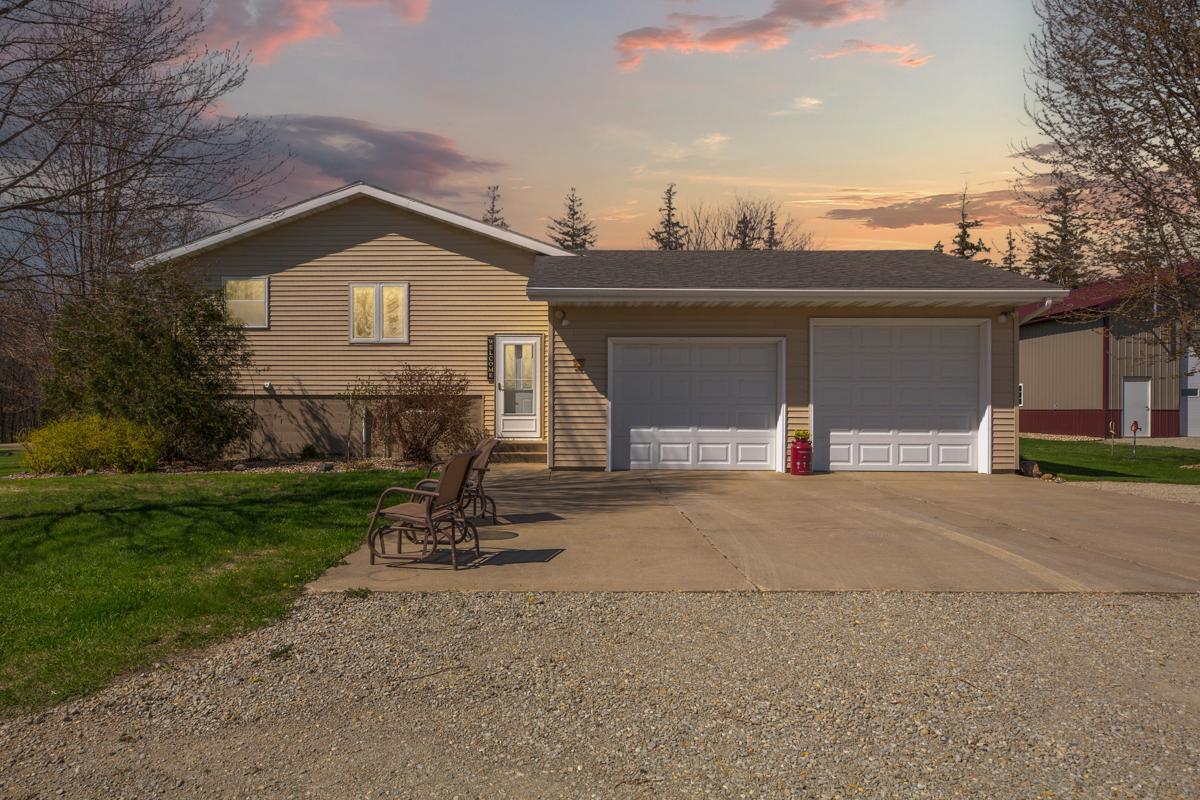 19023 Davis Avenue, Faribault, Minnesota image 14