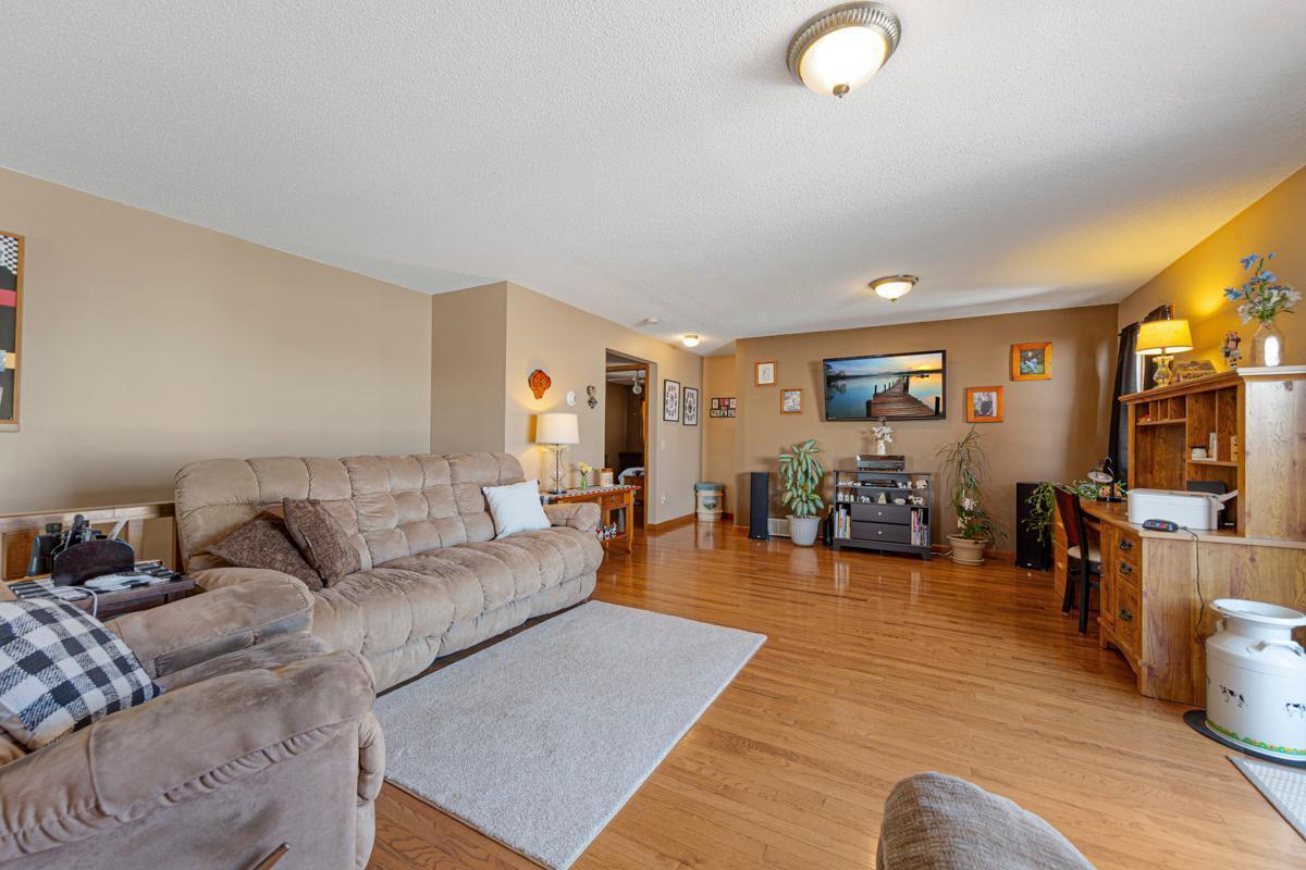 19023 Davis Avenue, Faribault, Minnesota image 20