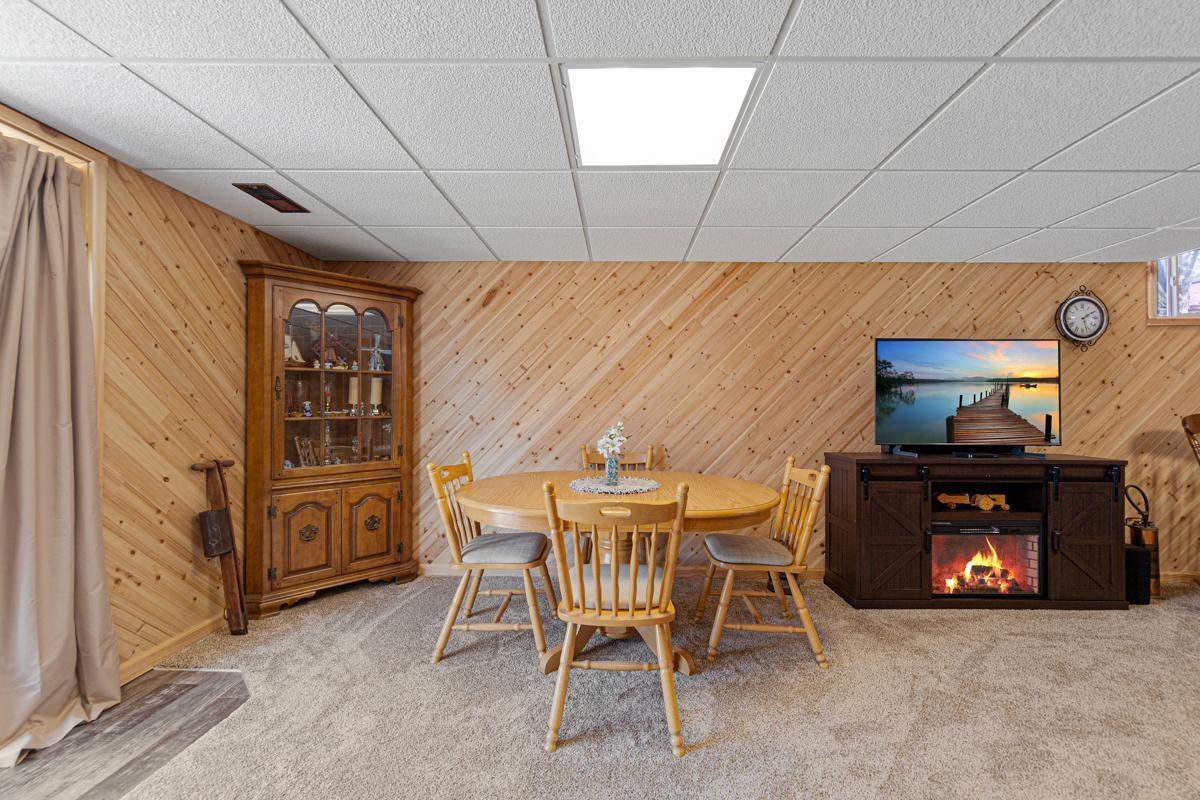 19023 Davis Avenue, Faribault, Minnesota image 30