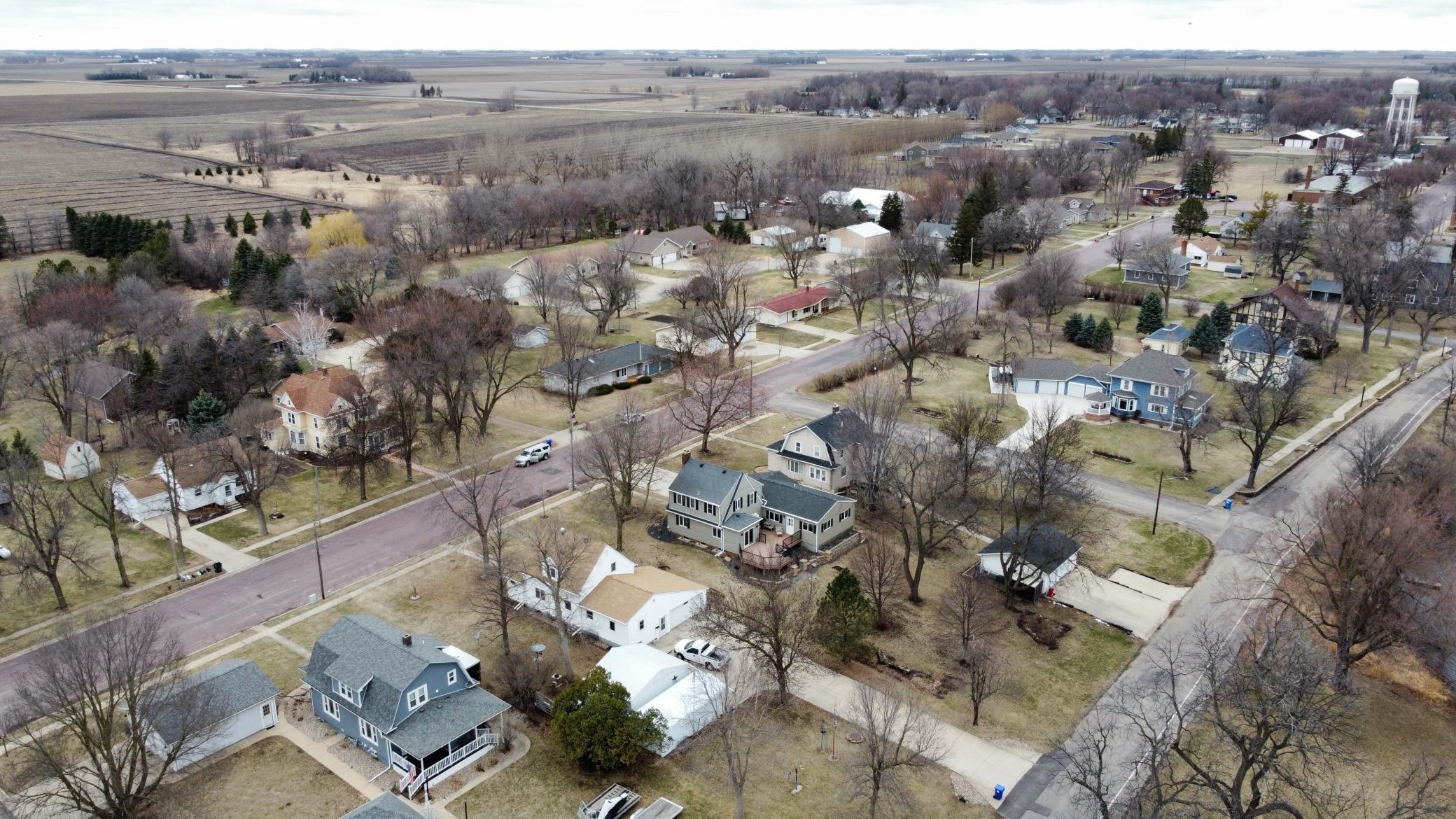 604 Lafayette Avenue, Fulda, Minnesota image 49