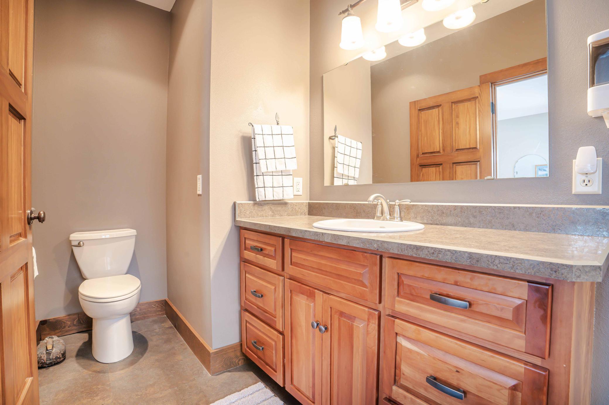 21443 355th Avenue, Battle Lake, Minnesota image 28