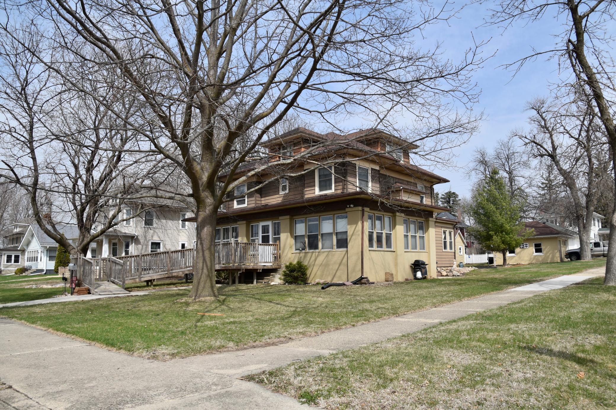 622 7th Street, Sibley, Iowa image 4