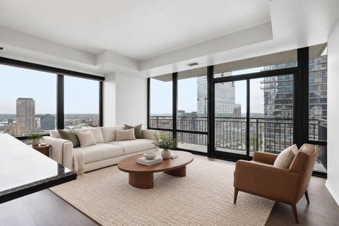 Apartment For Rent - 465 Nicollet Mall Mall<br/> Minneapolis, MN 55401