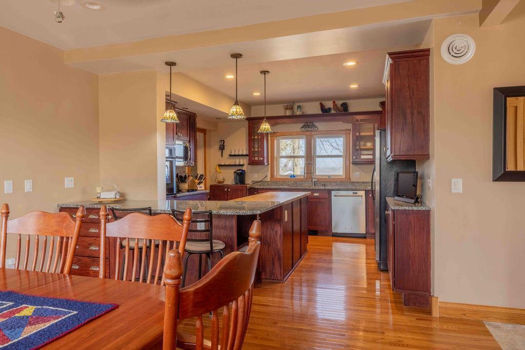 20227 490th Street, Waterville, Minnesota image 37