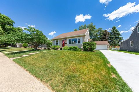Homes For Sale - 1512 10th Avenue<br/> Rochester, MN 55906