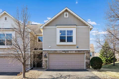 Townhouse For Sale - 593 Stonewood Way<br/> Dakota County, Burnsville, MN 55306